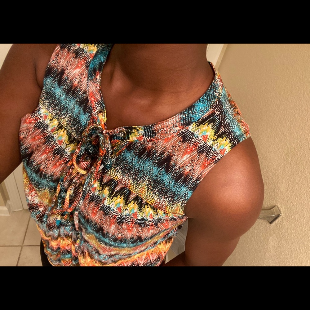 Colorful pattern blouse - Picture 3 of 5